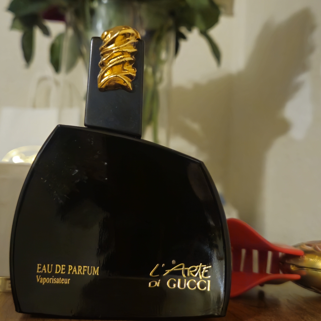Gucci Fragrance Parfum Larte 17oz Very Rare Gucci Fragrance Parfum Larte 17oz Very Rare